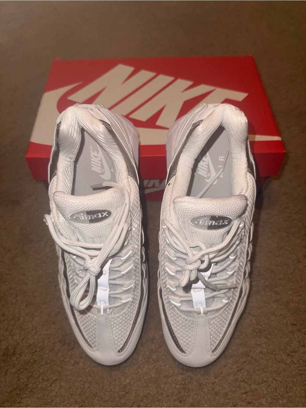 Brand New Nike Men’s Air Max Sneakers - Metallic Silver Size 9